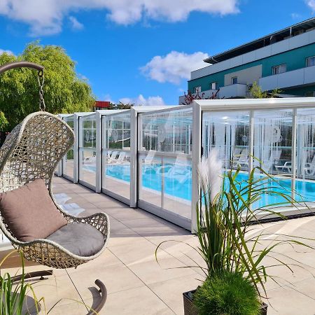 Hotel Osrodek Sea Star Premium Sarbinowo Exterior foto